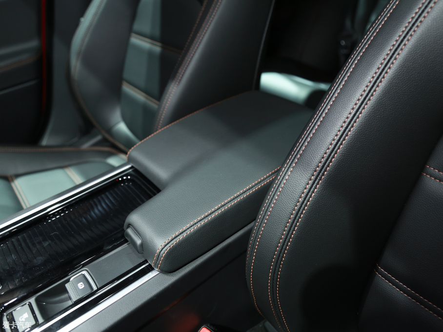 2018ݱXEL 2.0T 200PS 