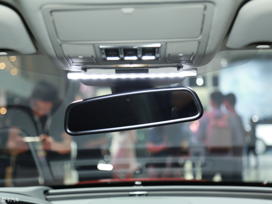 2018ݱXEL 2.0T 200PS 