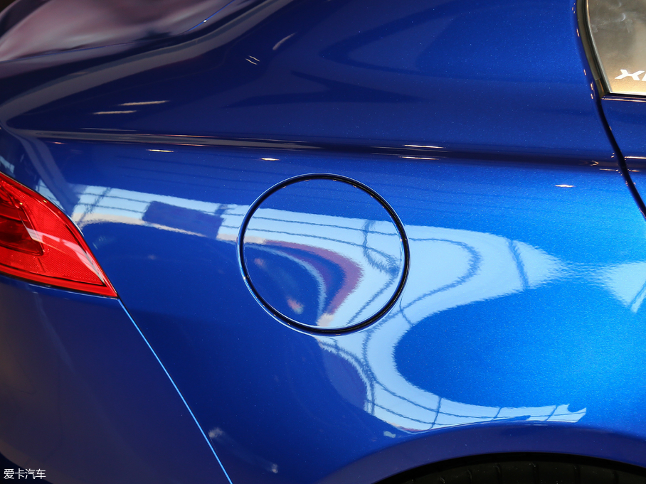 2018ݱXEL 2.0T 200PS װl