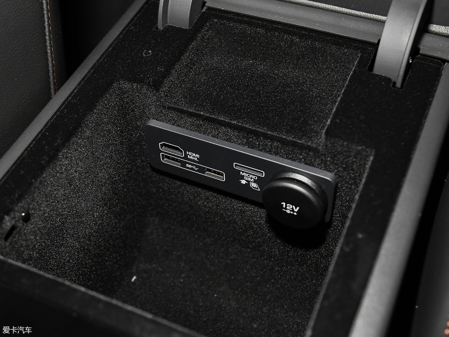 2018ݱXEL 2.0T 200PS װl