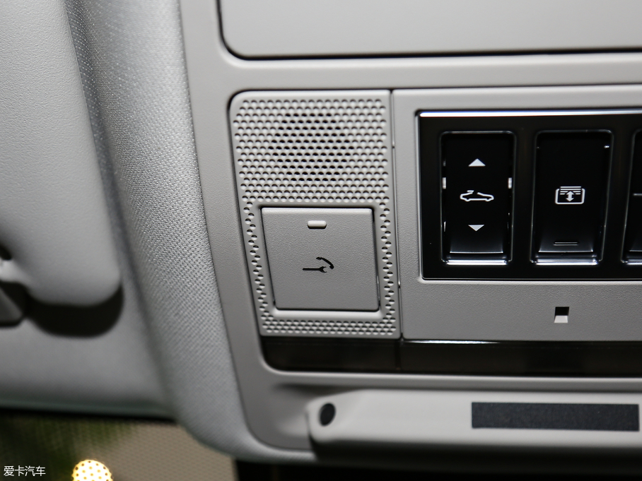 2018ݱXEL 2.0T 200PS װl(f)