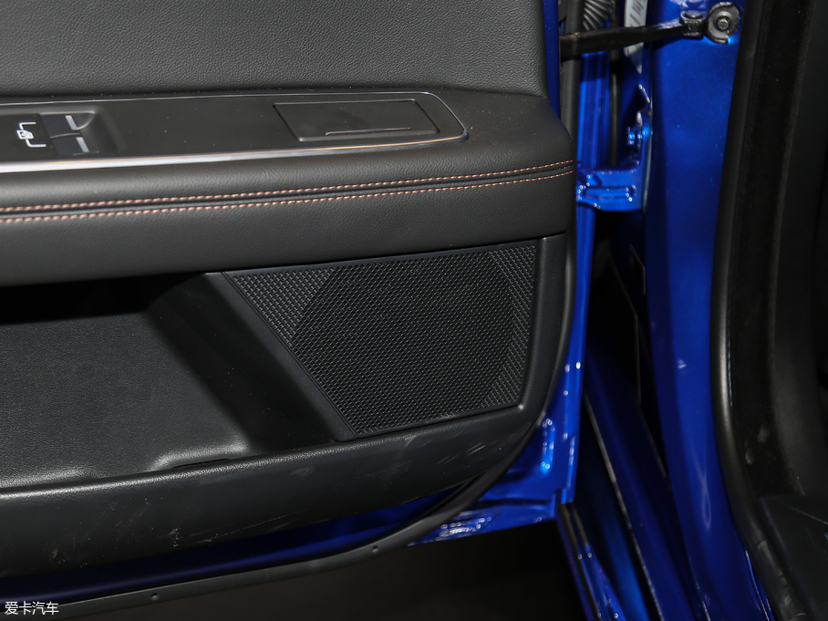 2018ݱXEL 2.0T 200PS װl