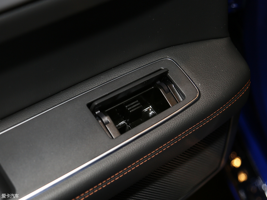 2018ݱXEL 2.0T 200PS װl(f)