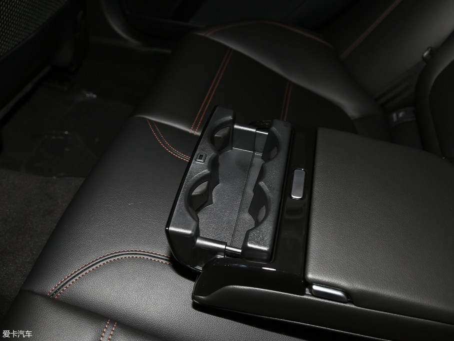 2018ݱXEL 2.0T 200PS װl(f)