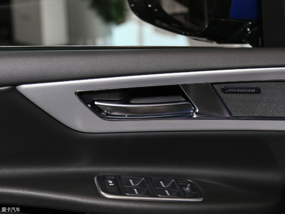 2018ݱXEL 2.0T 200PS װl(f)