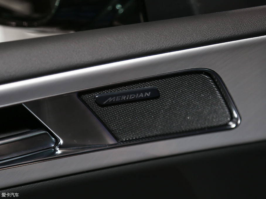 2018ݱXEL 2.0T 200PS װl