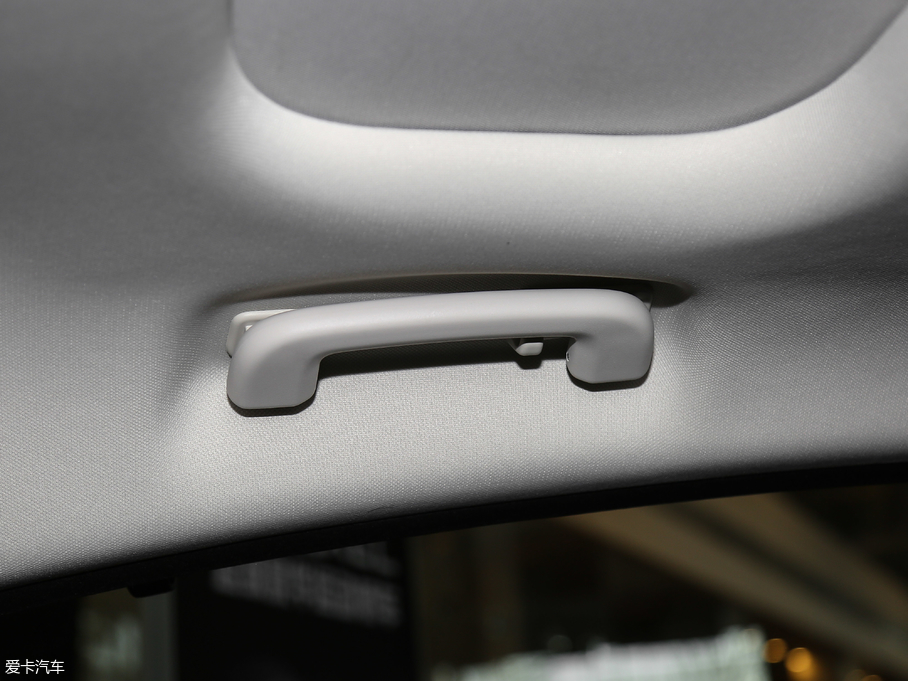 2018ݱXEL 2.0T 200PS װl(f)