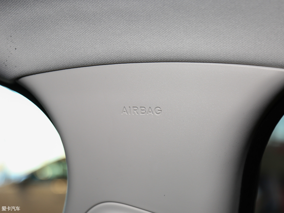 2018ݱXEL 2.0T 200PS װl(f)