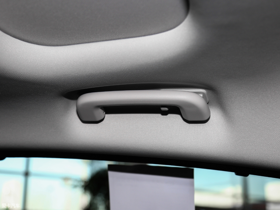 2018ݱXEL 2.0T 200PS װl