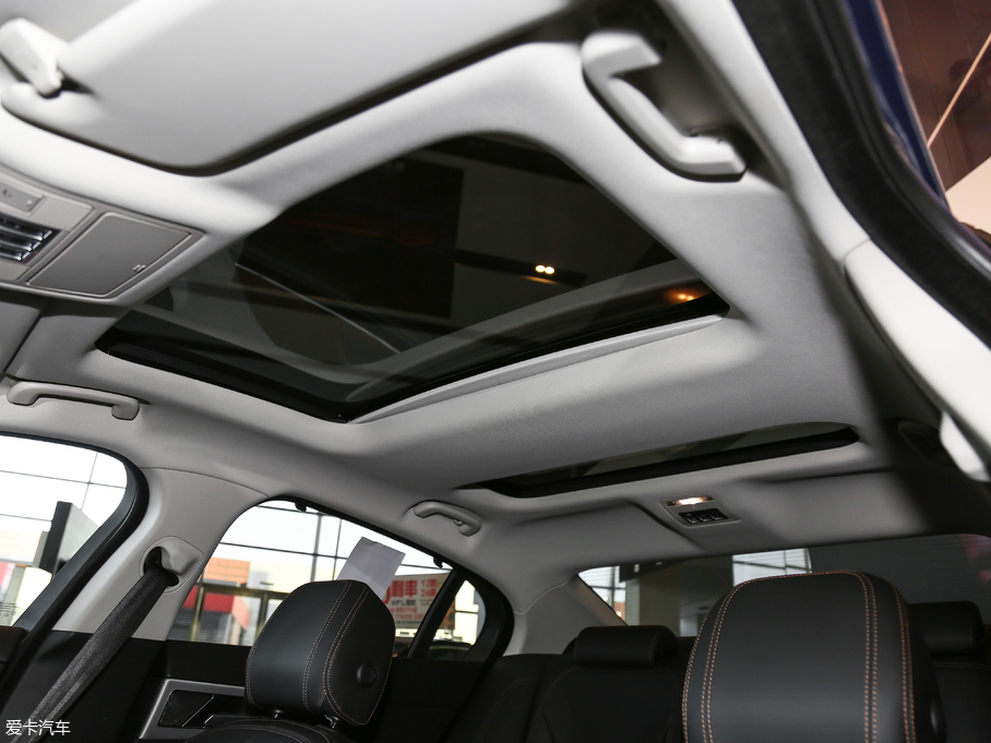 2018ݱXEL 2.0T 200PS װl