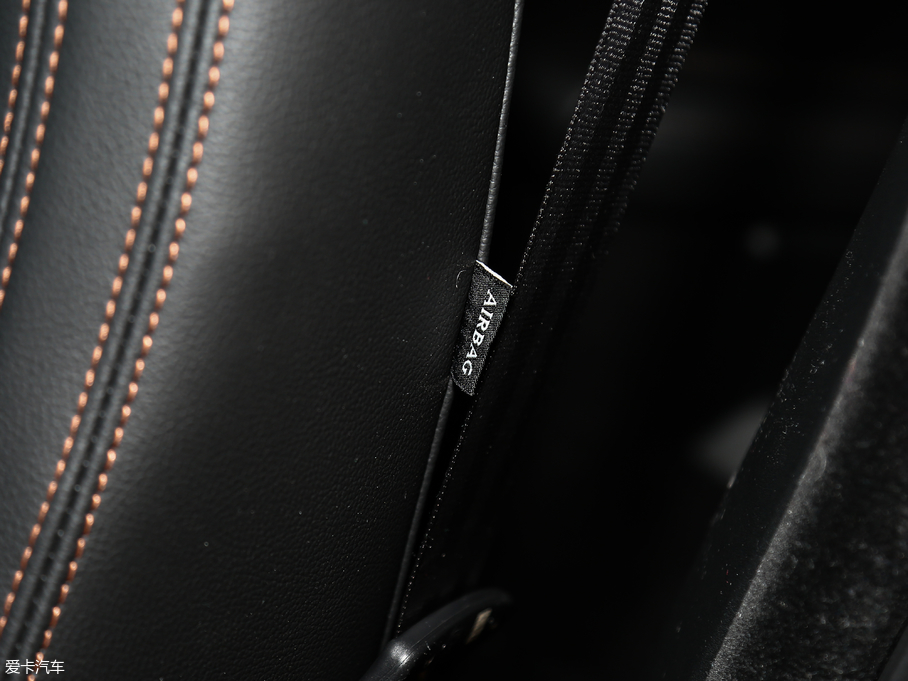 2018ݱXEL 2.0T 200PS װl