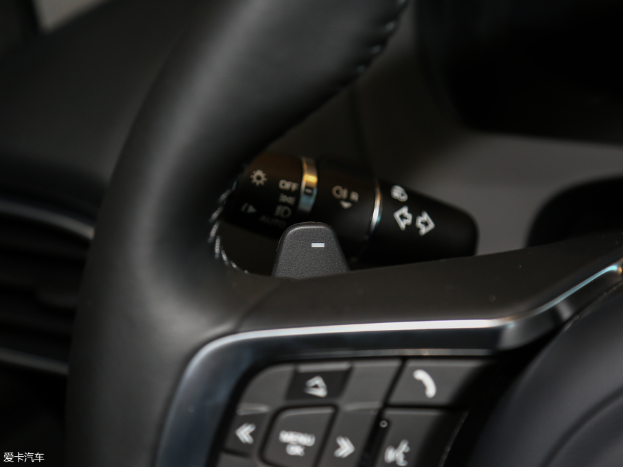 2018ݱXEL 2.0T 200PS װl(f)