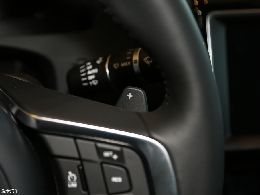 2018ݱXEL 2.0T 200PS װl(f)