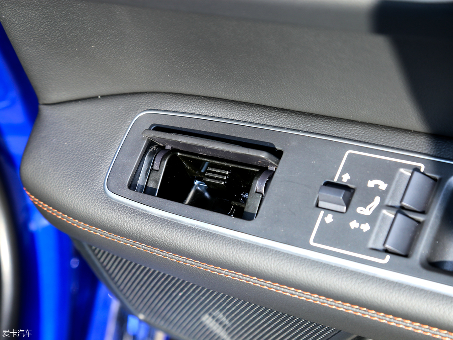 2018��ݱ�XEL 2.0T 200PS LOVE���۰�