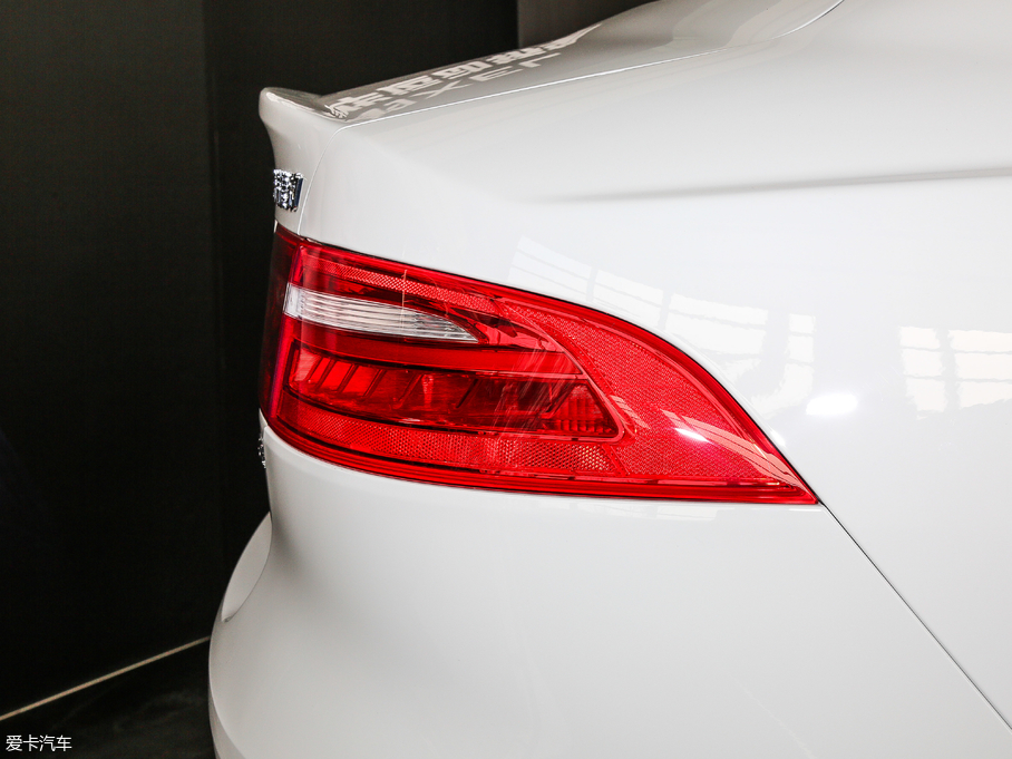 2018ݱXEL 2.0T 200PS 