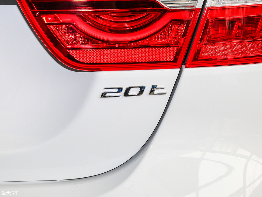 2018ݱXEL 2.0T 200PS 