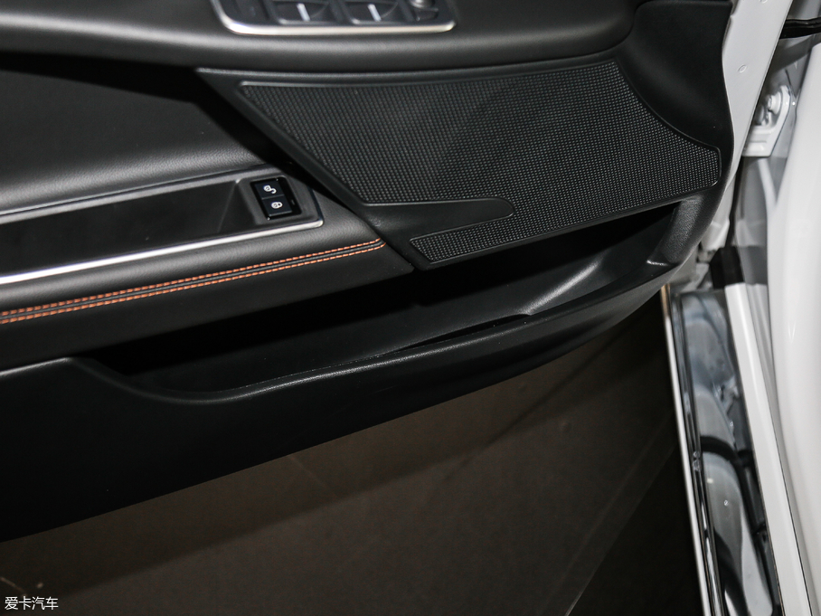 2018ݱXEL 2.0T 200PS 