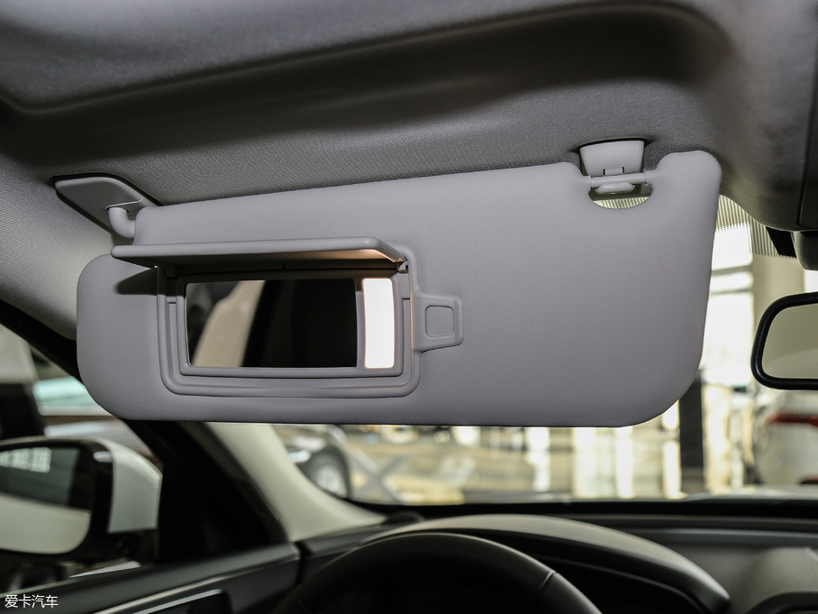 2018ݱXEL 2.0T 200PS 