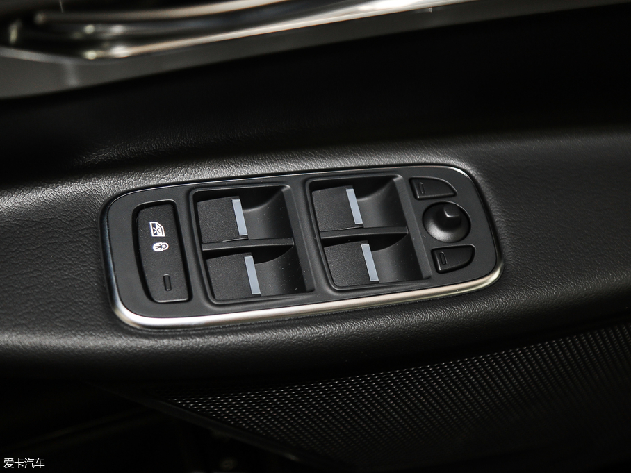 2018ݱXEL 2.0T 200PS 