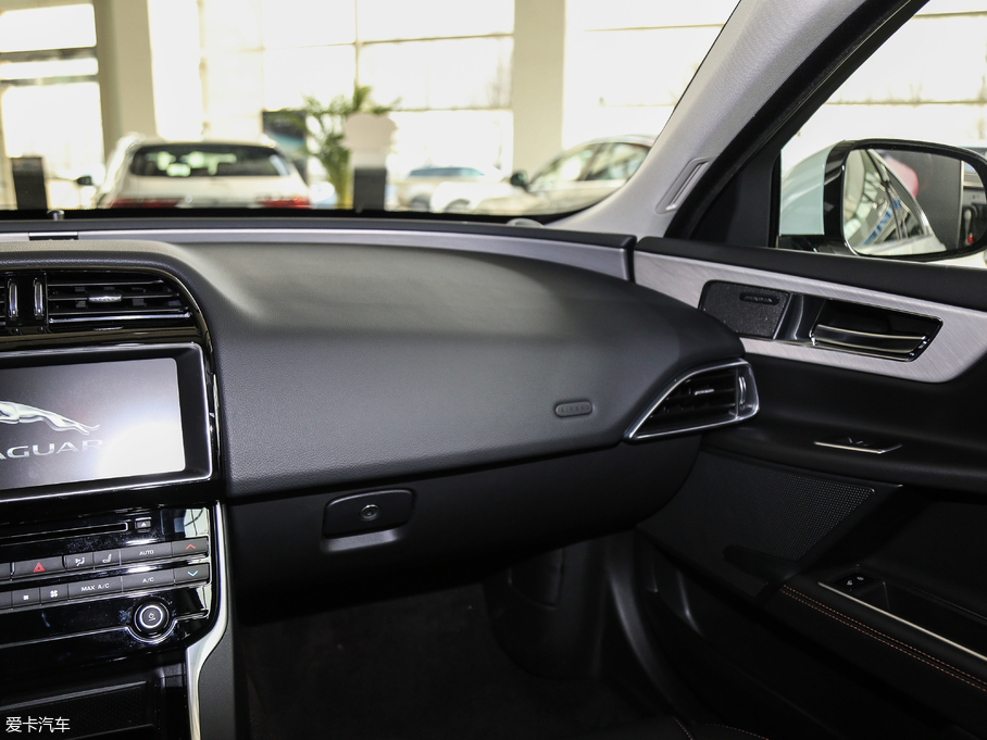 2018ݱXEL 2.0T 200PS 