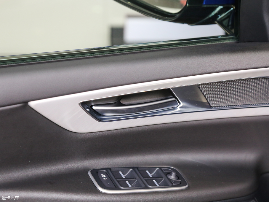 2018ݱXEL 2.0T 200PS 