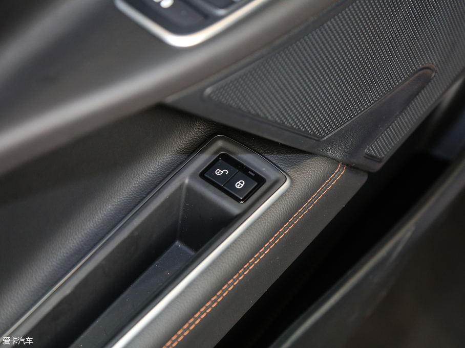 2018ݱXEL 2.0T 200PS 