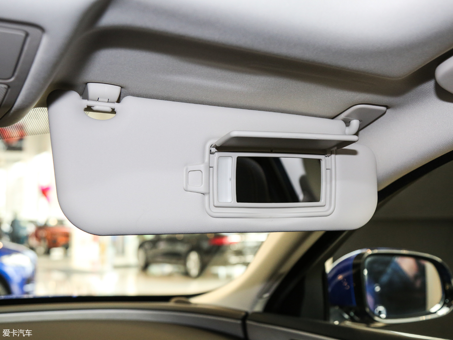 2018ݱXEL 2.0T 200PS 