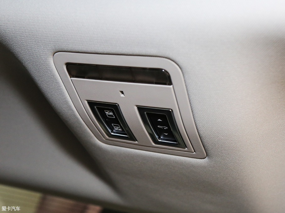 2018ݱXEL 2.0T 200PS 