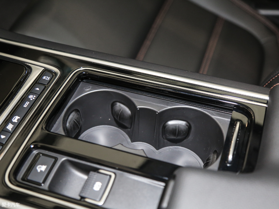 2018ݱXEL 2.0T 200PS 