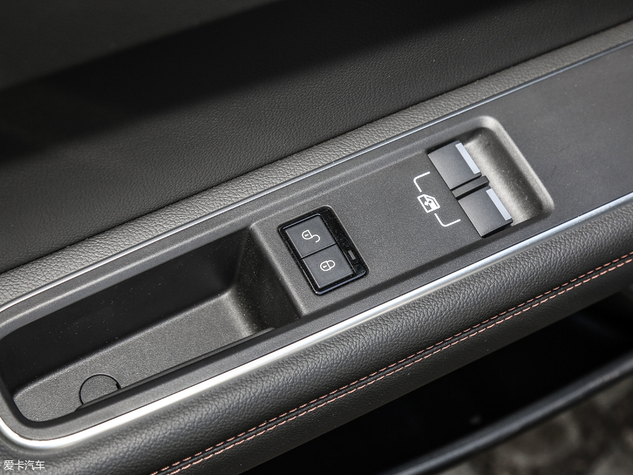 2018ݱXEL 2.0T 250PS A