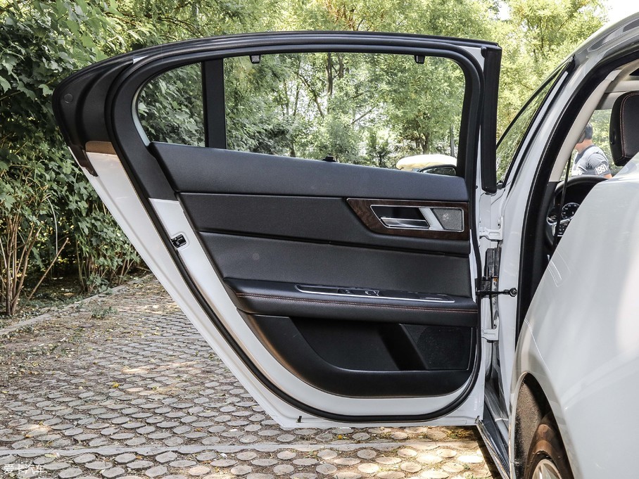 2018ݱXEL 2.0T 250PS A