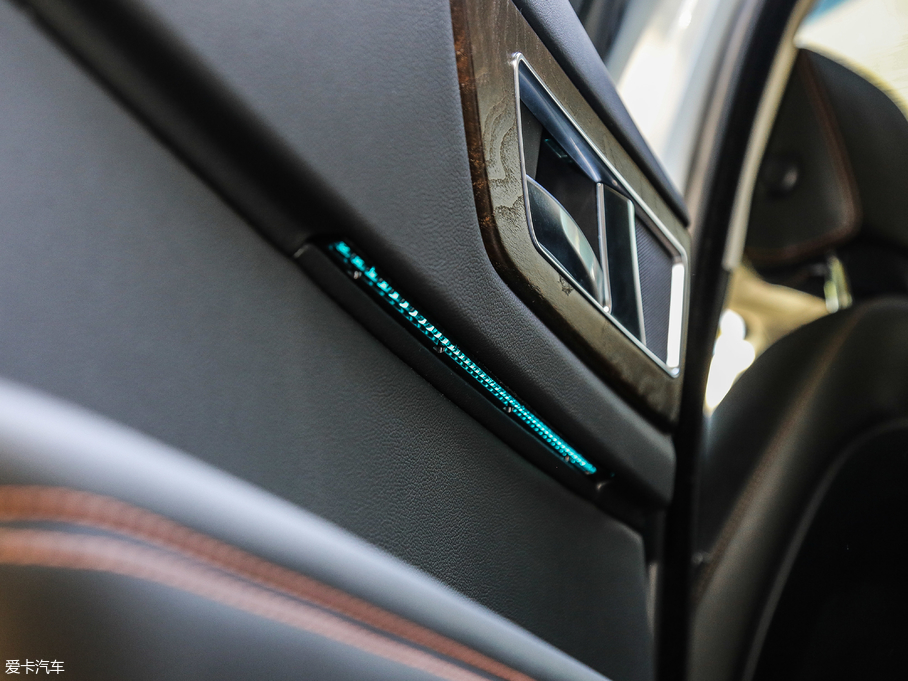 2018ݱXEL 2.0T 250PS A