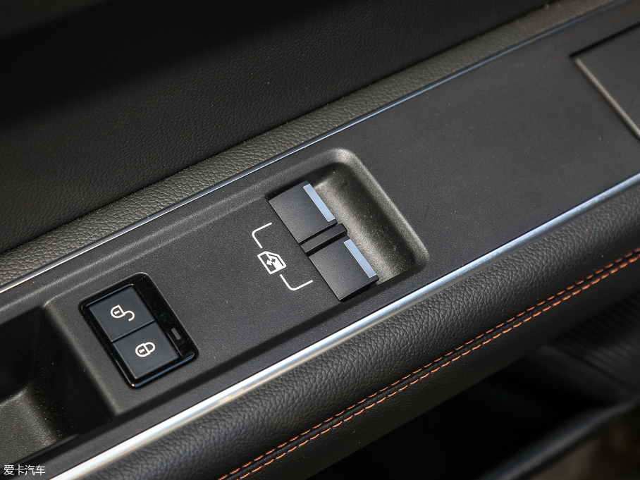 2018ݱXEL 2.0T 250PS A