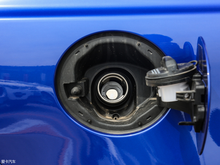 2018��ݱ�XEL 2.0T 200PS ��Ӣ��