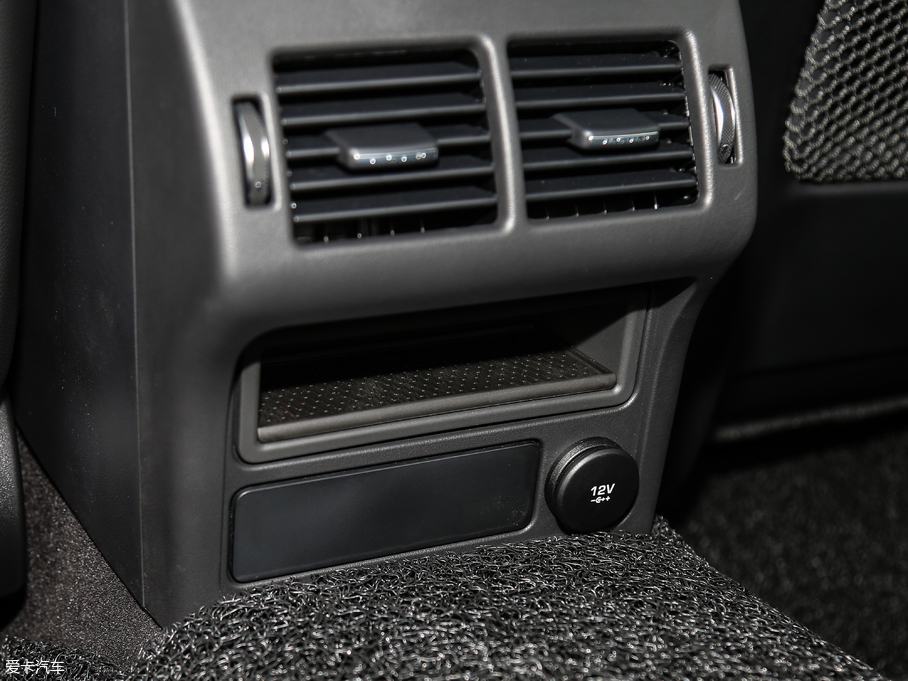 2018��ݱ�XEL 2.0T 200PS ��Ӣ��