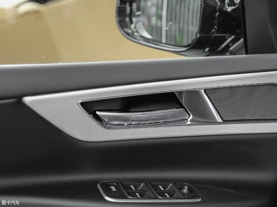 2018ݱXEL 2.0T 200PS A