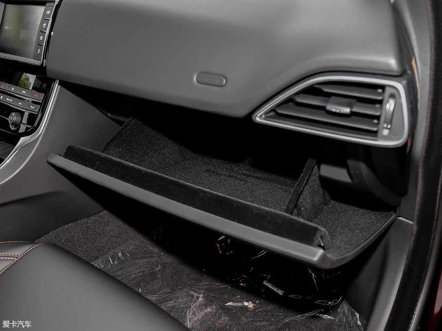 2018ݱXEL 2.0T 200PS A