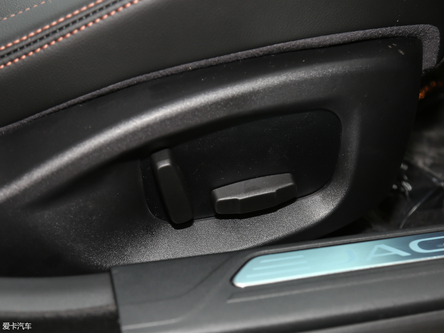 2018ݱXEL 2.0T 200PS A