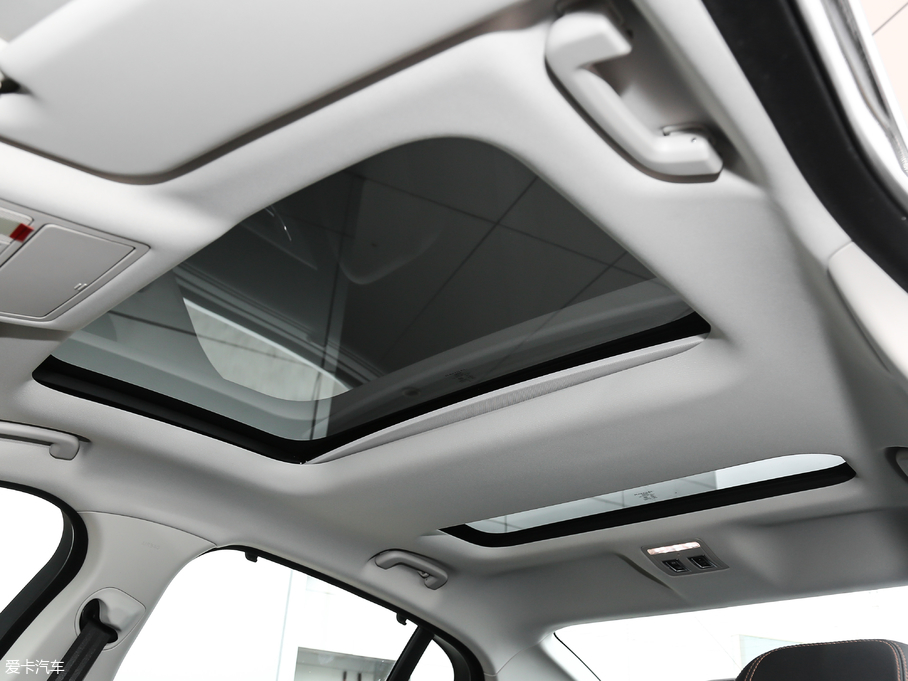 2018ݱXEL 2.0T 200PS A