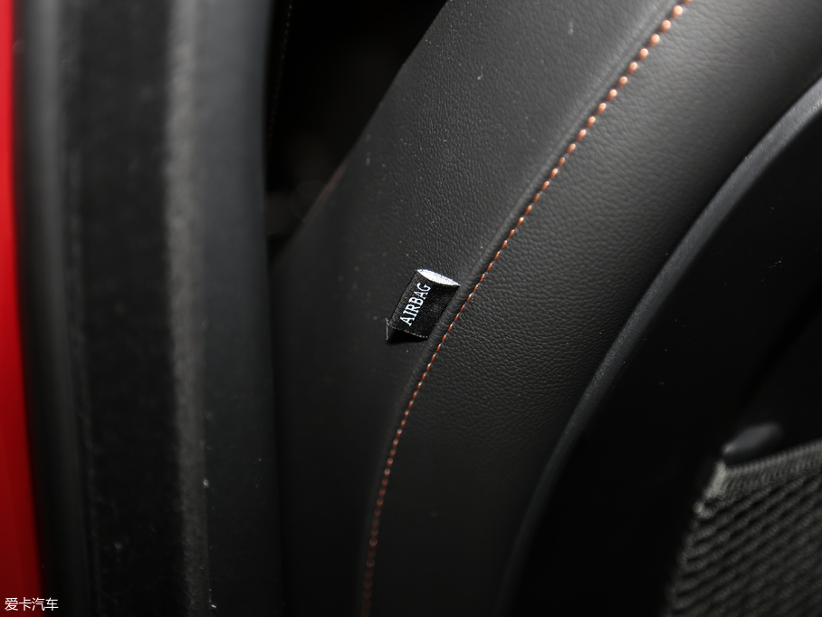 2018ݱXEL 2.0T 200PS A