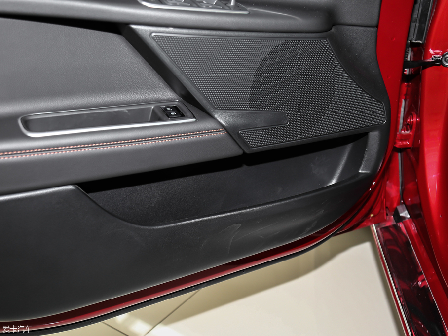 2018ݱXEL 2.0T 200PS A