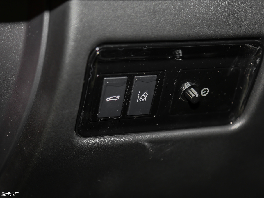 2018ݱXEL 2.0T 200PS A