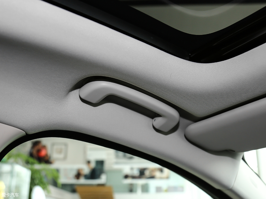 2018ݱXEL 2.0T 200PS A