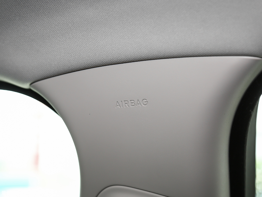 2018ݱXEL 2.0T 200PS A