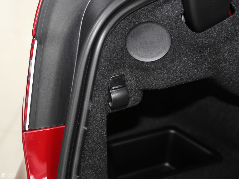 2018ݱXEL 2.0T 200PS A