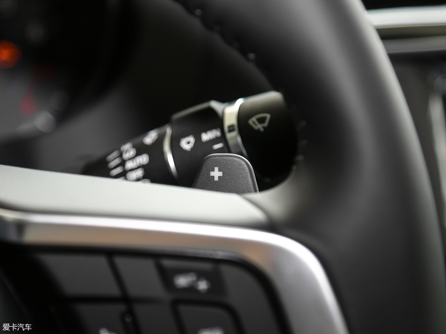 2018ݱXEL 2.0T 200PS A