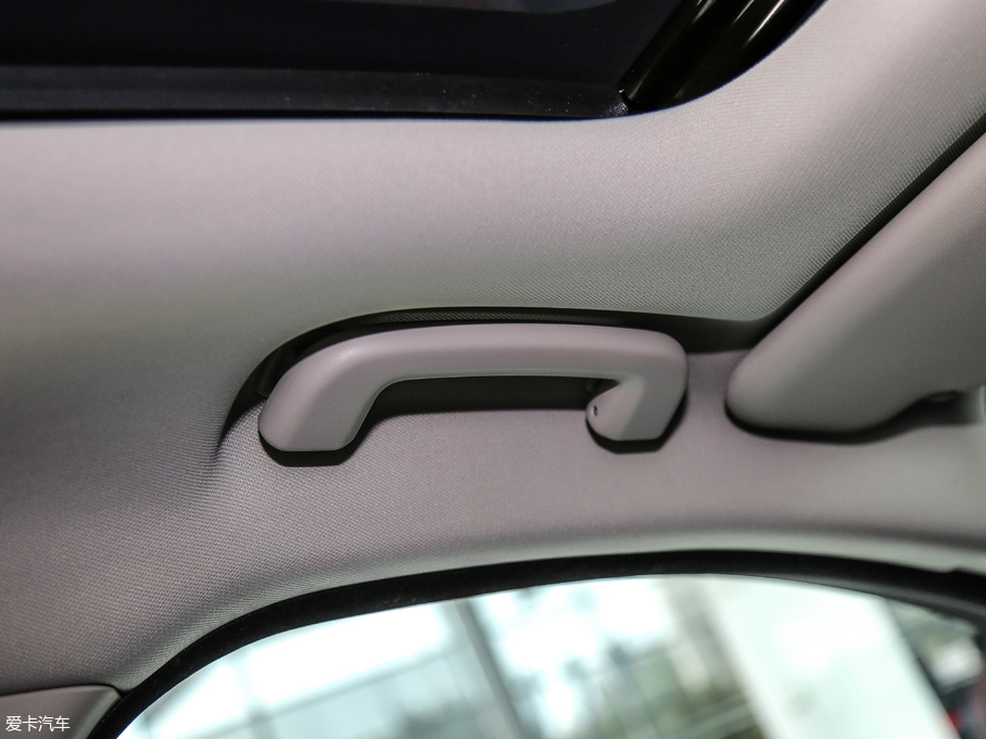 2018ݱXEL 2.0T 200PS LOVE(i)