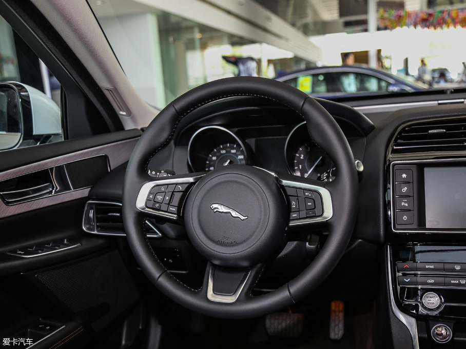 2018ݱXEL 2.0T 200PS LOVE۰