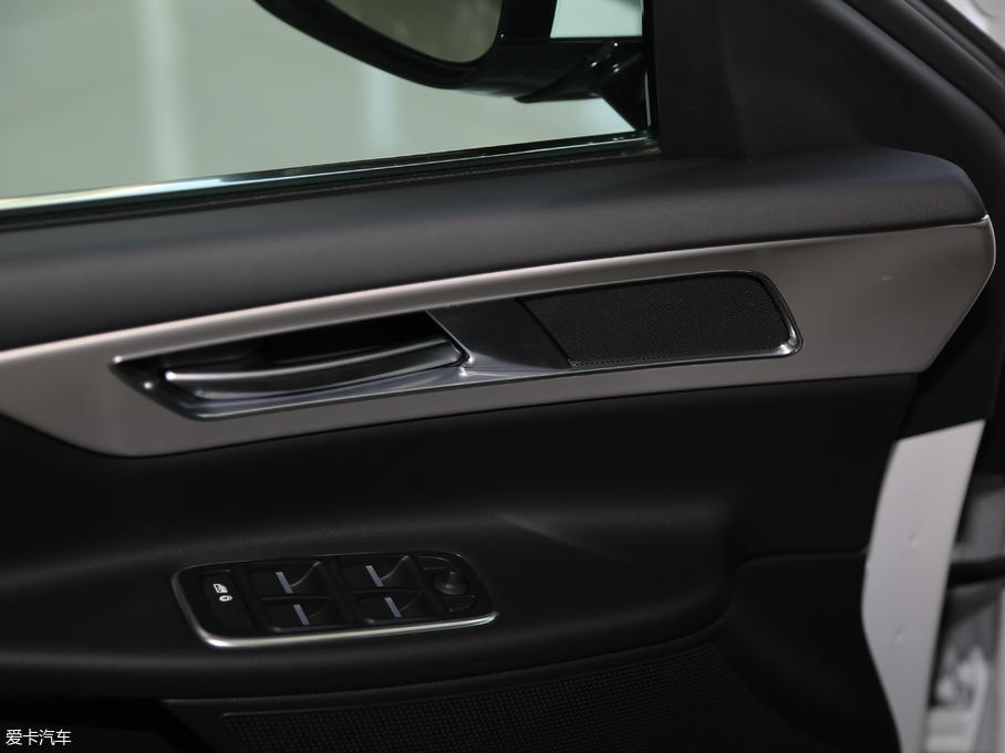 2018ݱXEL 2.0T 200PS A