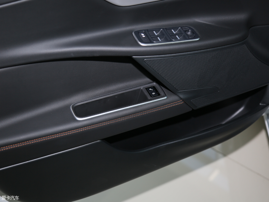 2018ݱXEL 2.0T 200PS A